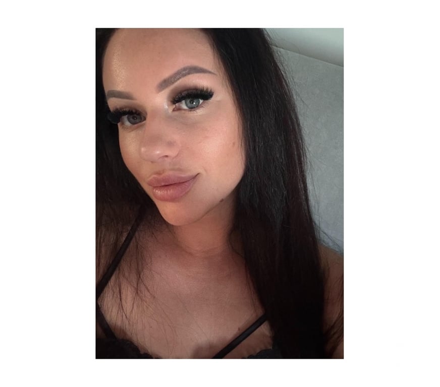 Escorts West Midlands Wolverhampton - Photos for XXX NICOLE XXX NEW BABE FROM HUNGARY XXX REAL PHOTOS