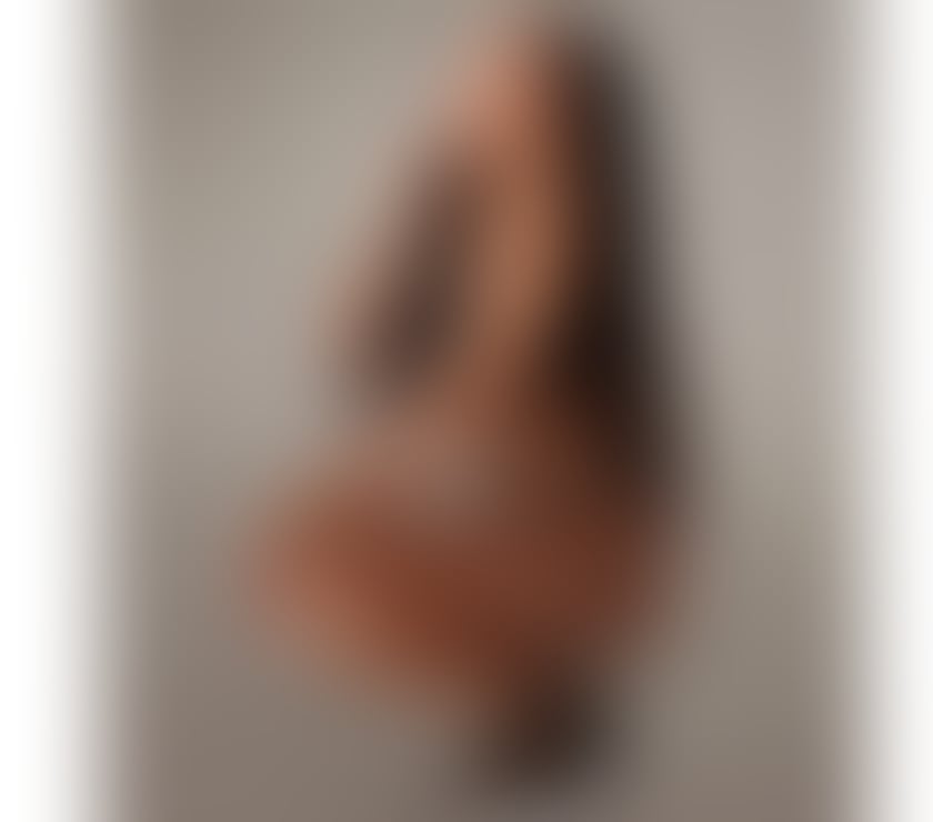 Hello I am Chantelle I am Colombian and I am 27 years old