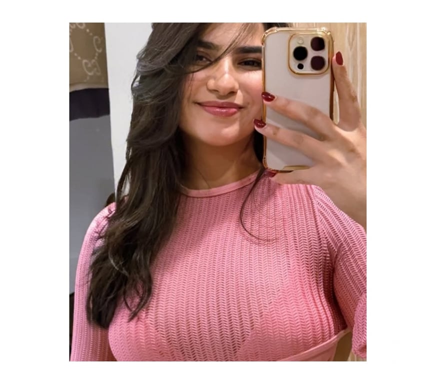 Escorts East London Whitechapel - East London - Photos for Elegant Indian Girl