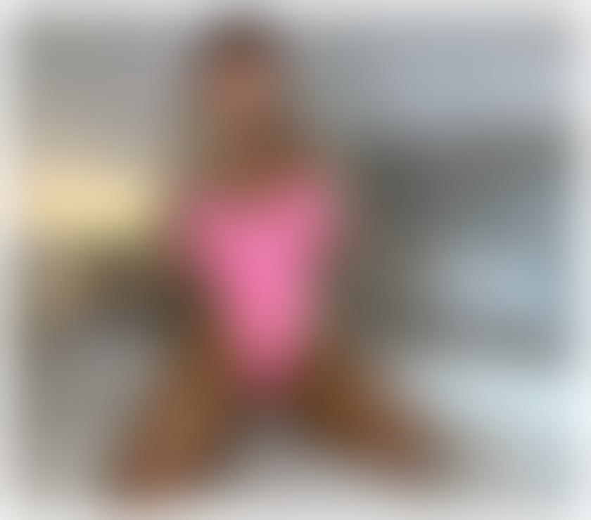  Escorts & Erotic Massage Malone Belfast - Photos for Sexy, beautiful and with amazing shapes