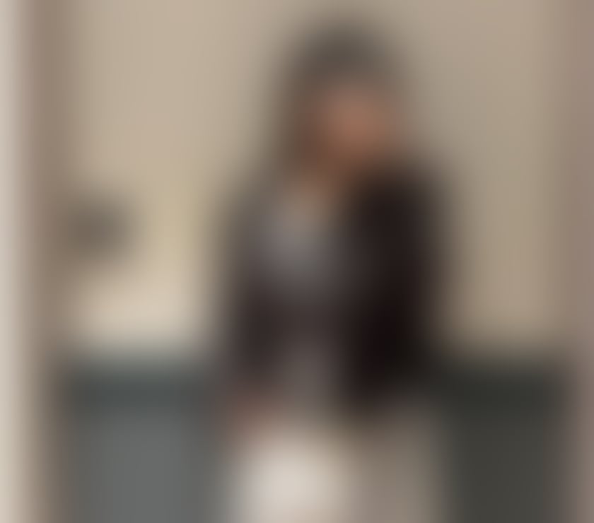 Escort Coventry City Centre Coventry - Photos for Calm, Clean & Discreet Indian Companion