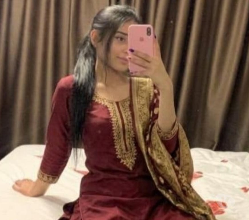 Escorts East London Redbridge - Photos for I am Rachna kaur and available in Redbridge.