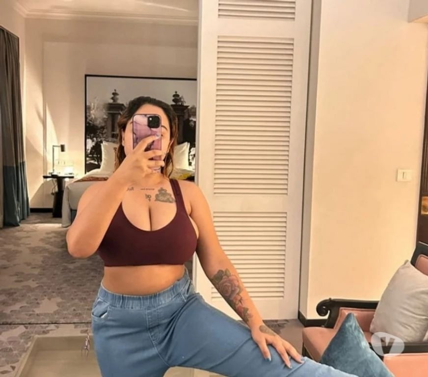 Escorts West Midlands Walsall - Photos for Hey i am available in town on weekend