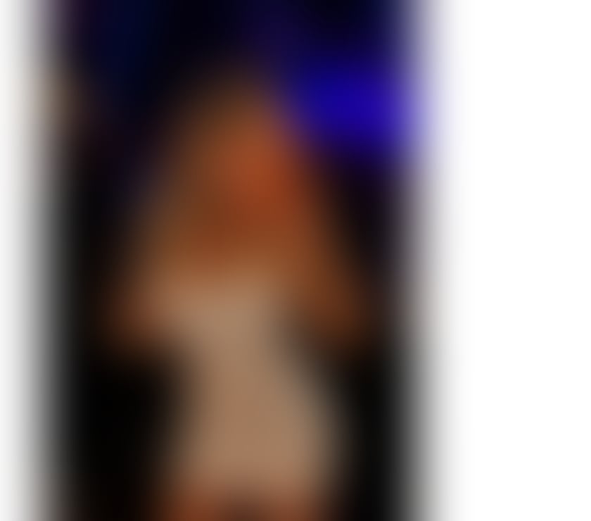Escorts Merseyside Liverpool - Photos for Your Sexy Blonde Fantasy 💋