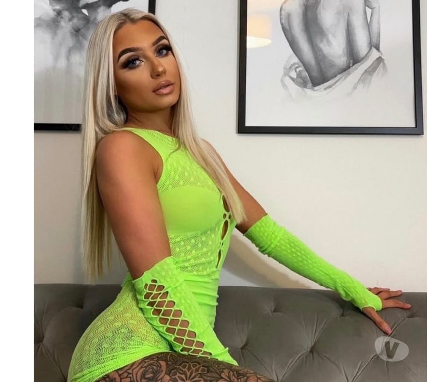 Escorts Wiltshire Swindon - Photos for 😛YOUNG😛🔥HOT🔥🎉PARTY GIRL🎉
