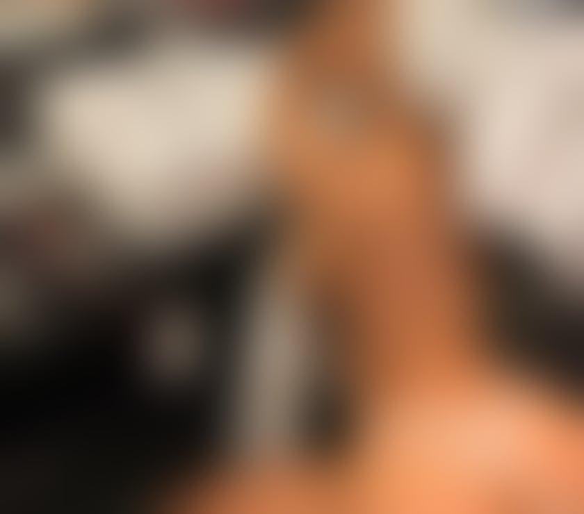 New in town sexy Latino yasmyn blonde party 🥂