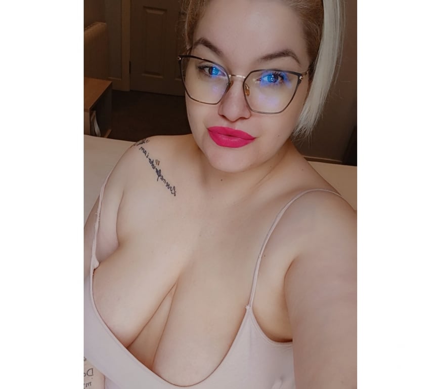 Escorts Peterborough Peterborough City Centre - Peterborough - Photos for Hi guys I'm Ruby best owo 💦🫶 party 🥳 🎉