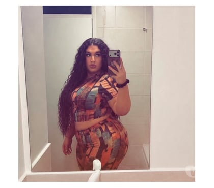 Escorts and Massages Newham East London - Photos for FEMALE AND TRANS COUPLE IN E16 🧁🍑🩷😈