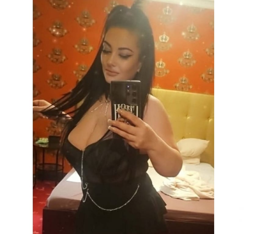 Escorts Wiltshire Swindon - Photos for Amy💋best GFE🥰love partying❤️Incall and outcall