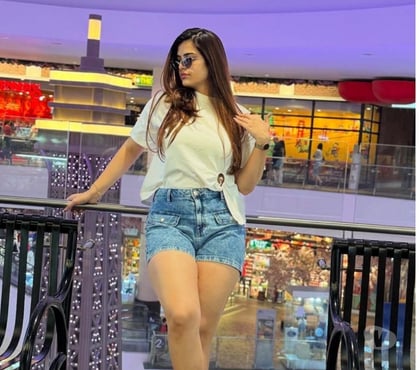  Escorts Glasgow City Centre Glasgow - Photos for Preet available for you♥️
