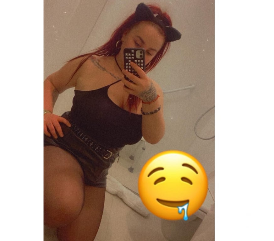 Adult Entertainment Merseyside Knowsley - Photos for ✨ Online Only • Discreet • Charming & Fun ✨
