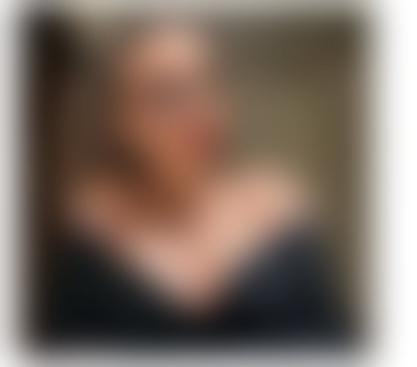 Escorts and Massages Oldham Town Centre Oldham - Photos for Olivia sexy girl
