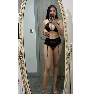 Escorts Sheffield City Centre Sheffield - Photos for Thai girl hot sexy real picture 📸