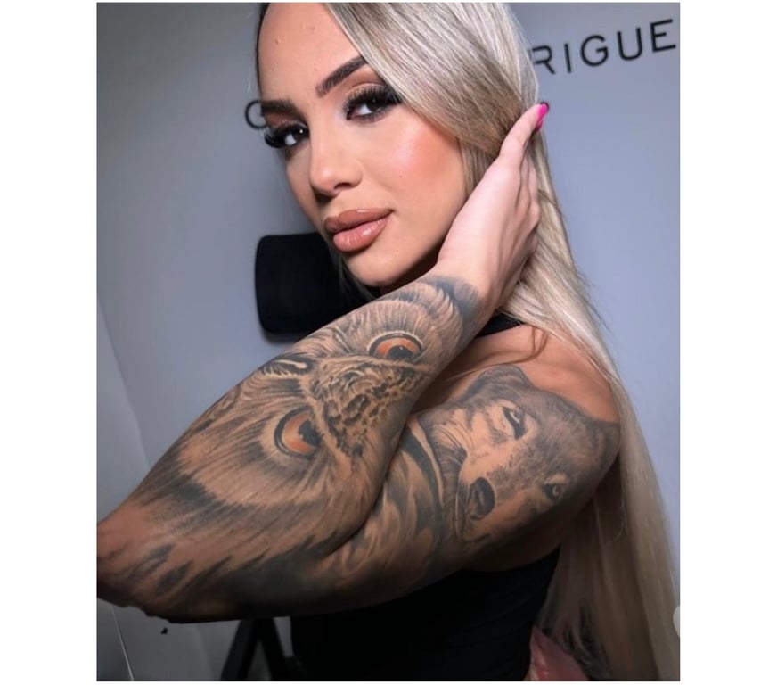 Escorts York Huntington - York - Photos for SARAH - LATIN GIRL 🔥🥂