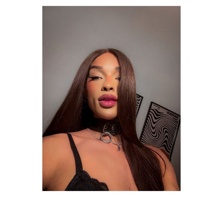 Trans Escorts East London London Fields Station - East London - Photos for Luxury TS Escort – Classy, Elegant & Discreet