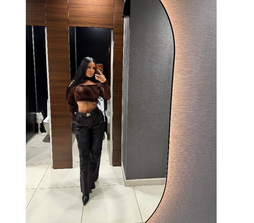 Adult Entertainment Central London Soho - Central London - Photos for Hello guys! Text me