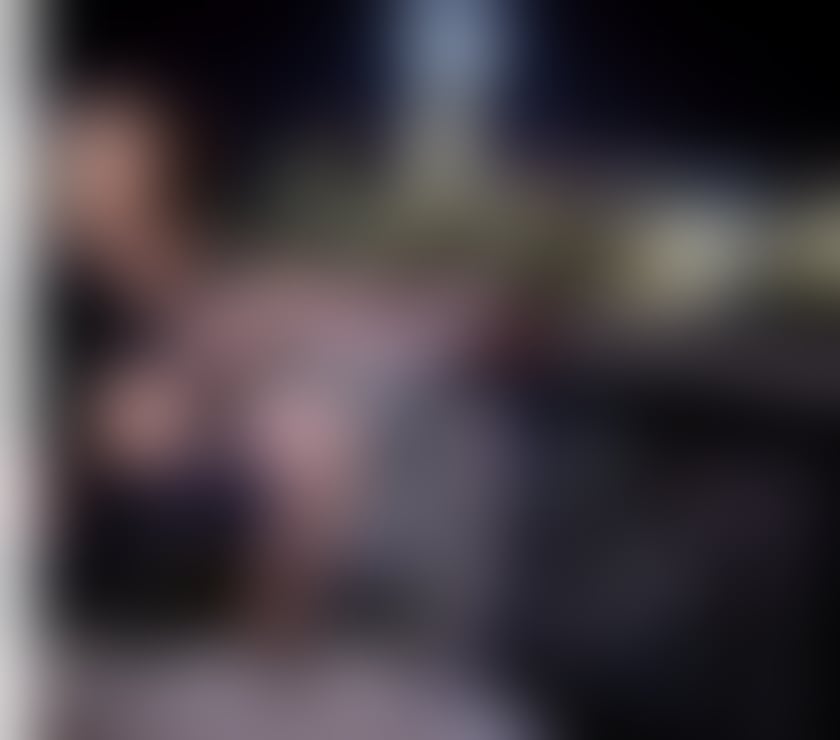 Trans Escorts Surrey Spelthorne - Photos for Sarah (UKsexylegsTV) - English Trans - In & Outcalls - 24 7