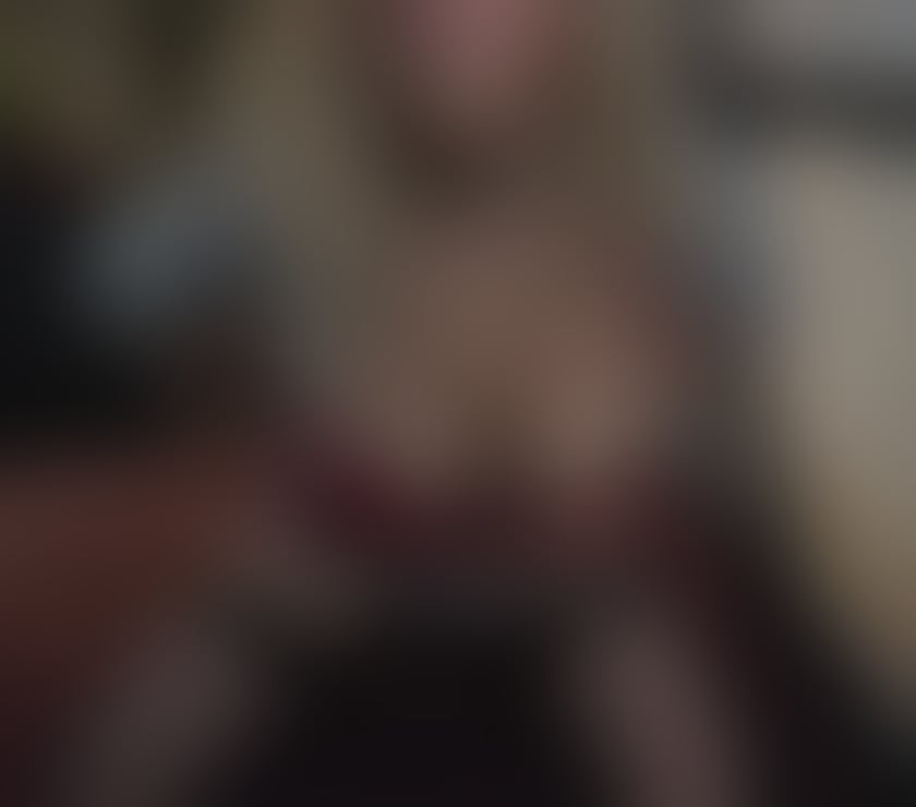 Trans Escorts Surrey Spelthorne - Photos for Sarah - English Trans - Party Girl in Staines area - 247