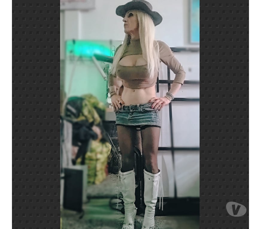 Trans Escorts Surrey Spelthorne - Photos for Sarah - English Trans - Staines area - 247