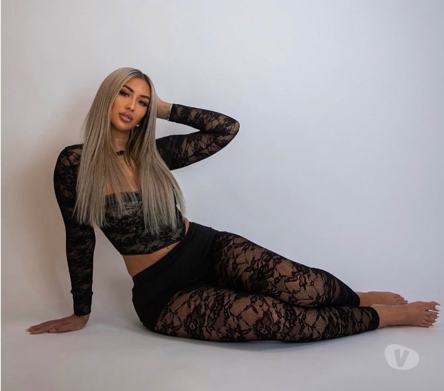 Escorts East Sussex Eastbourne - Photos for Elegant Lady Available
