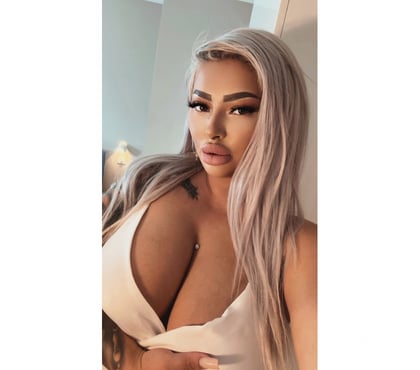Escorts and Massages Dundee City Centre Dundee - Photos for 🔥HIGHT CLASS BLONDE ESCORT🔥PARTY🧸💯GENUINE