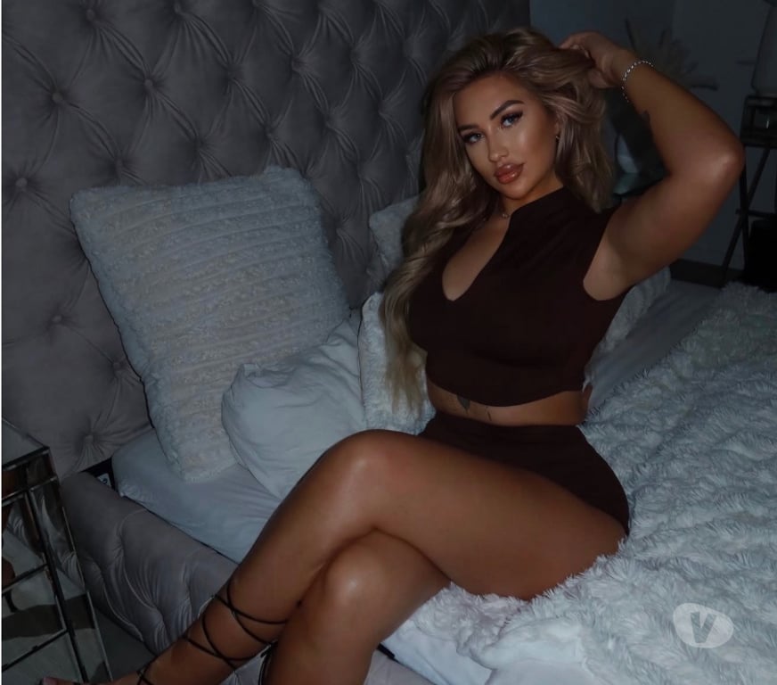 Escorts Warwickshire Nuneaton and Bedworth - Photos for Genuine & Professional Lady