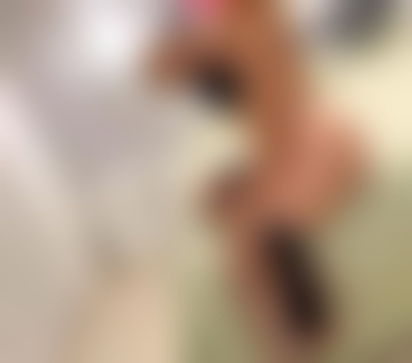 Escorts West London Hounslow - Photos for Loretta🍑sweet girl🍭lovely&friendly🥰party girl 🍾