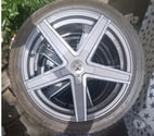 London Bridge Station - Central London — WOLF FACE DESIGN ALLOYS WHEELS