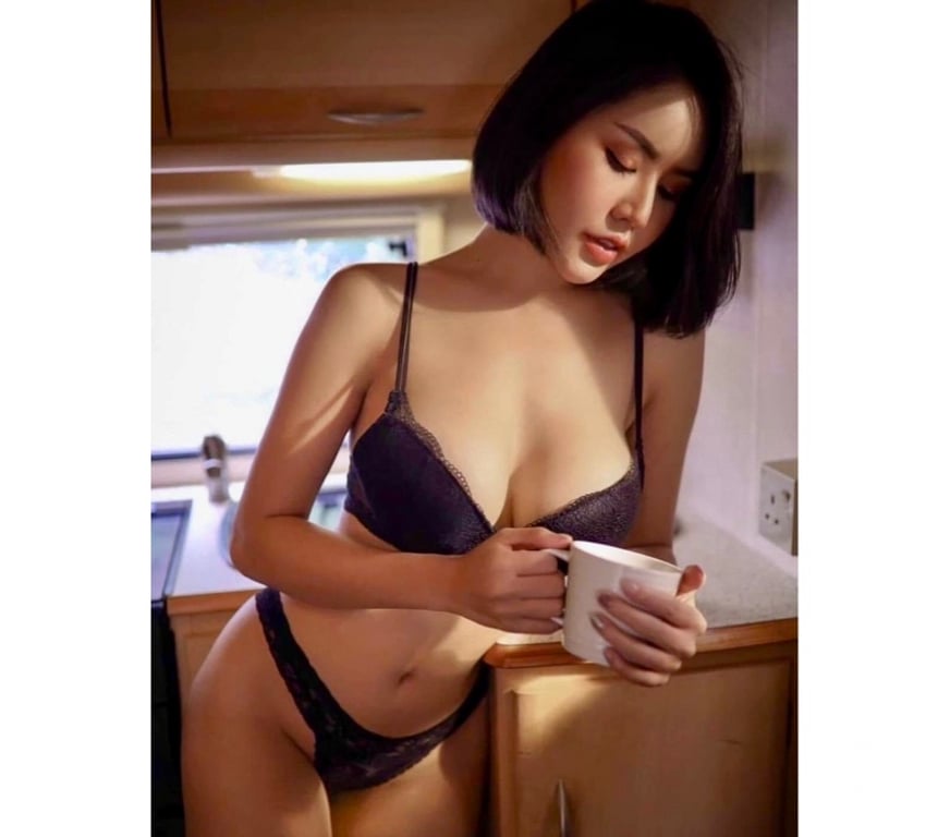Escorts Greater Manchester Wigan - Photos for Hot Thai Malee New Escort in town