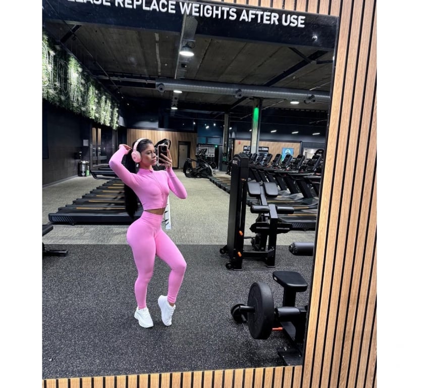 Escorts Central London London Bridge Station - Central London - Photos for Mel 🍯 Party girl 🇧🇷