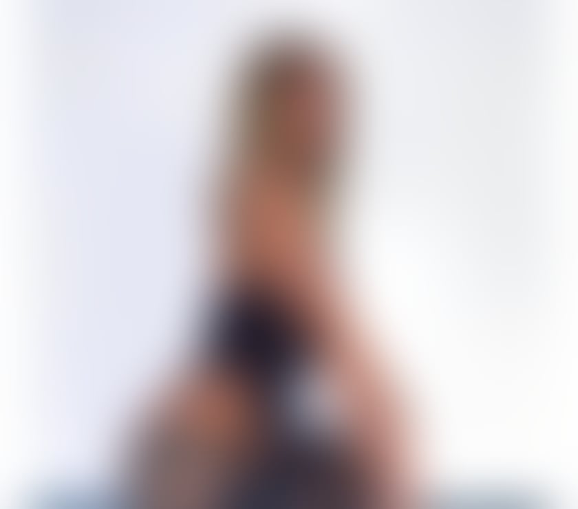  Escorts & Erotic Massage Dudley Town Centre Dudley - Photos for Hello new în your town