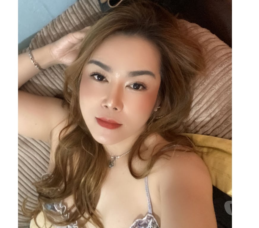 Escorts Gloucestershire Gloucester - Photos for Emmie Thai Girl - Professional Massage and Body to Body 😘