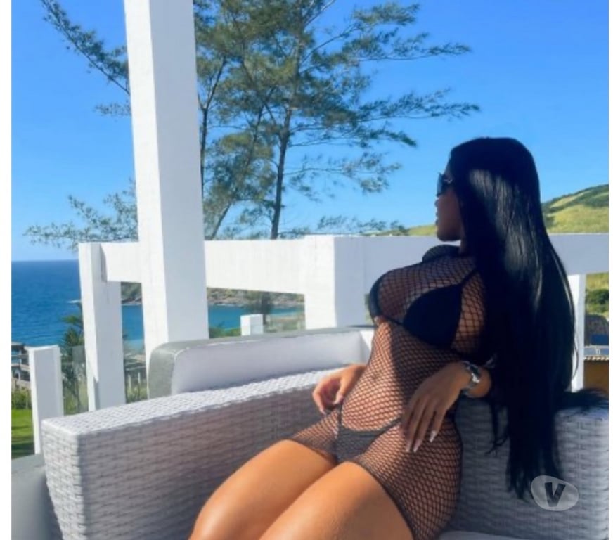 Escorts West Midlands Solihull - Photos for Hello I am Chantelle I am Colombian and I am 27 years old