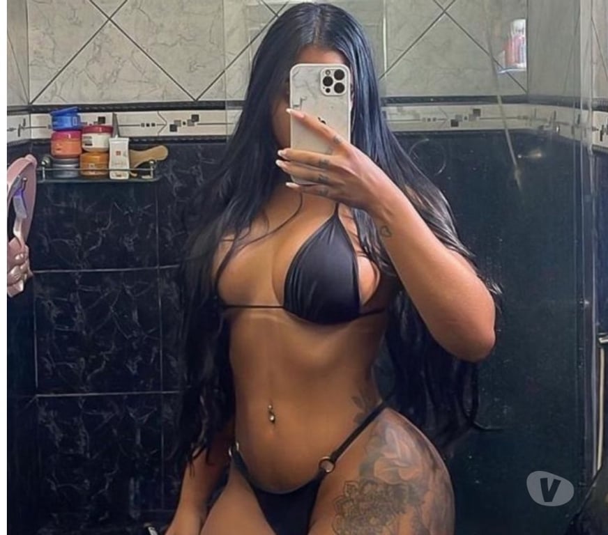 Escorts West Midlands Solihull - Photos for Hello I am Chantelle I am Colombian and I am 27 years old