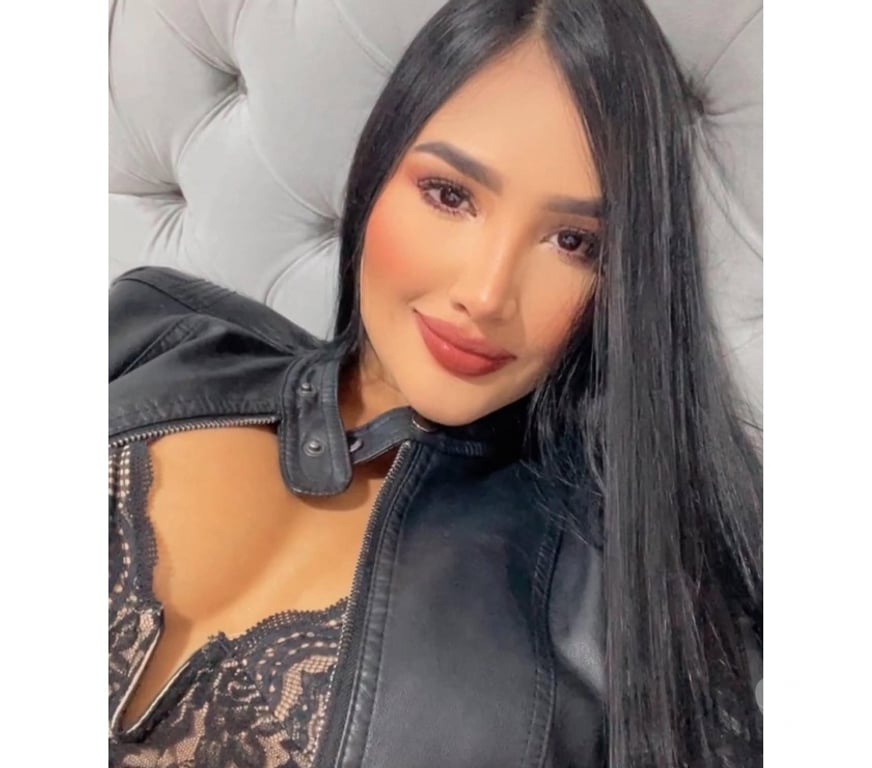 Escorts Staffordshire Stafford - Photos for AMORA PARTY GIRL 🍑 NEW IN TOWN ❤️‍🔥😝