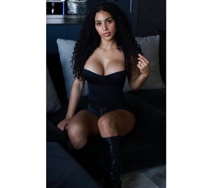 PSE Escorts Southport Sefton - Photos for BROWN GIRL,I’m Dandara is my second time here 💘