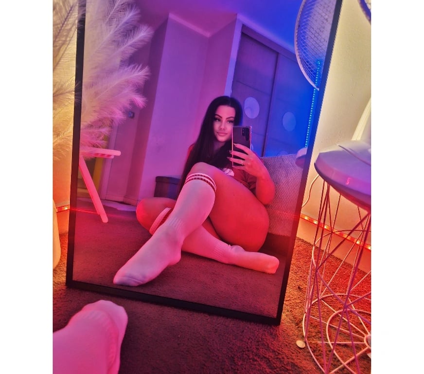Escorts Essex Thurrock - Essex - Photos for 😈Curvy Horny Polish Goddess 😈Feral_Kitten😈