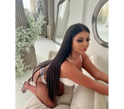  Escorts Canning Town East London - Photos for Sierra💋New In Town💫Real Profile💯