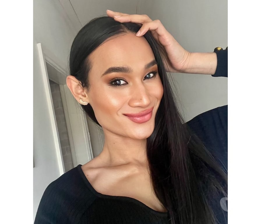 Escorts Glasgow Crosshill - Glasgow - Photos for Attractive Thai Transsexual Transversatile Mistress Lydia