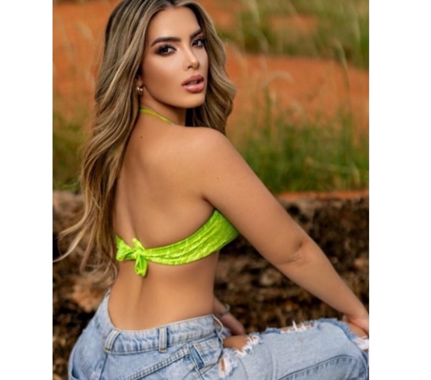Escorts West London Hounslow - Photos for 🍓🌹Bella Brazilian girl🍓🍒