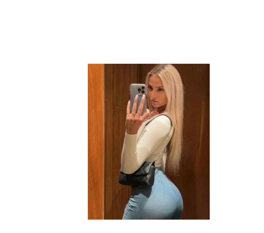 Escorts East London Bow - East London - Photos for CAMILLE NEW IN TOWN 🔥