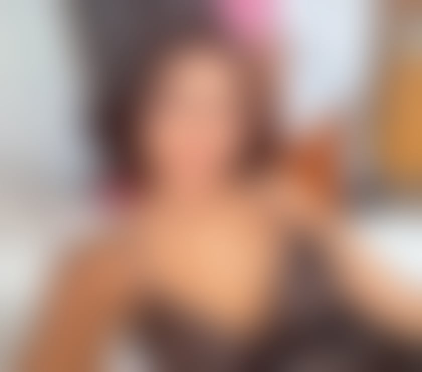 Escorts Hertfordshire St. Albans - Photos for 🔥 Busty Sexy Busty Exotic Honey Brown Skin Thai Lady x