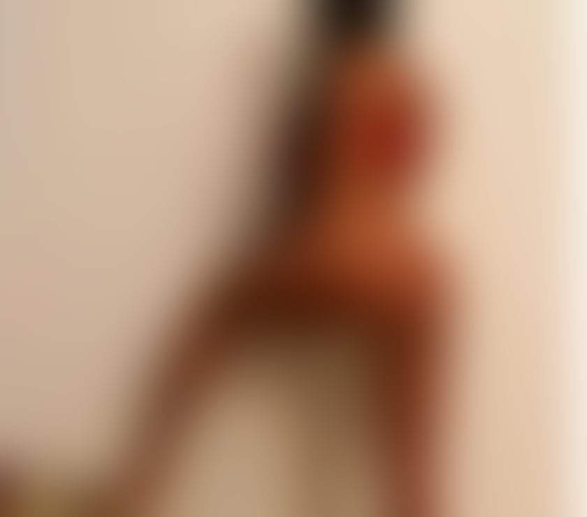 Escorts Norfolk South Norfolk - Photos for Just arrived outcall only no rush