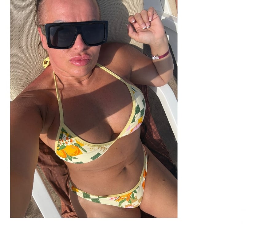 Escorts Warrington Lymm - Warrington - Photos for Polish Pie Pandora Mature Well Experienced Slimmer figure!