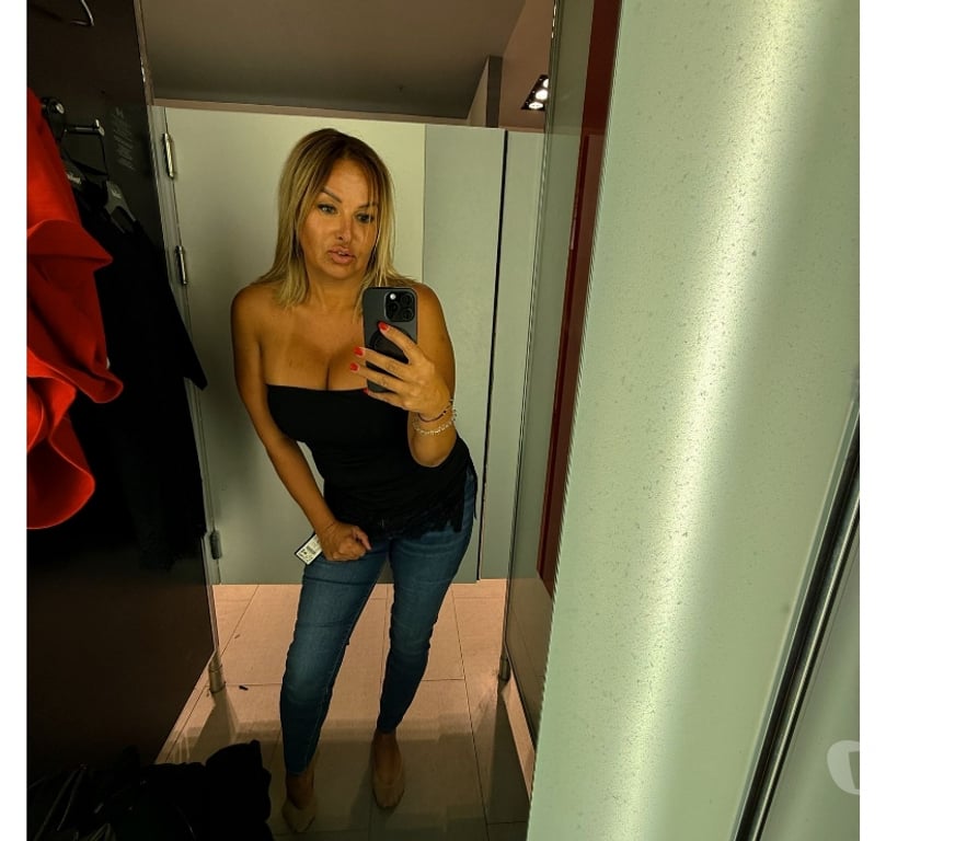 Escorts Warrington Lymm - Warrington - Photos for Polish Pie Pandora Mature Well Experienced Slimmer figure!