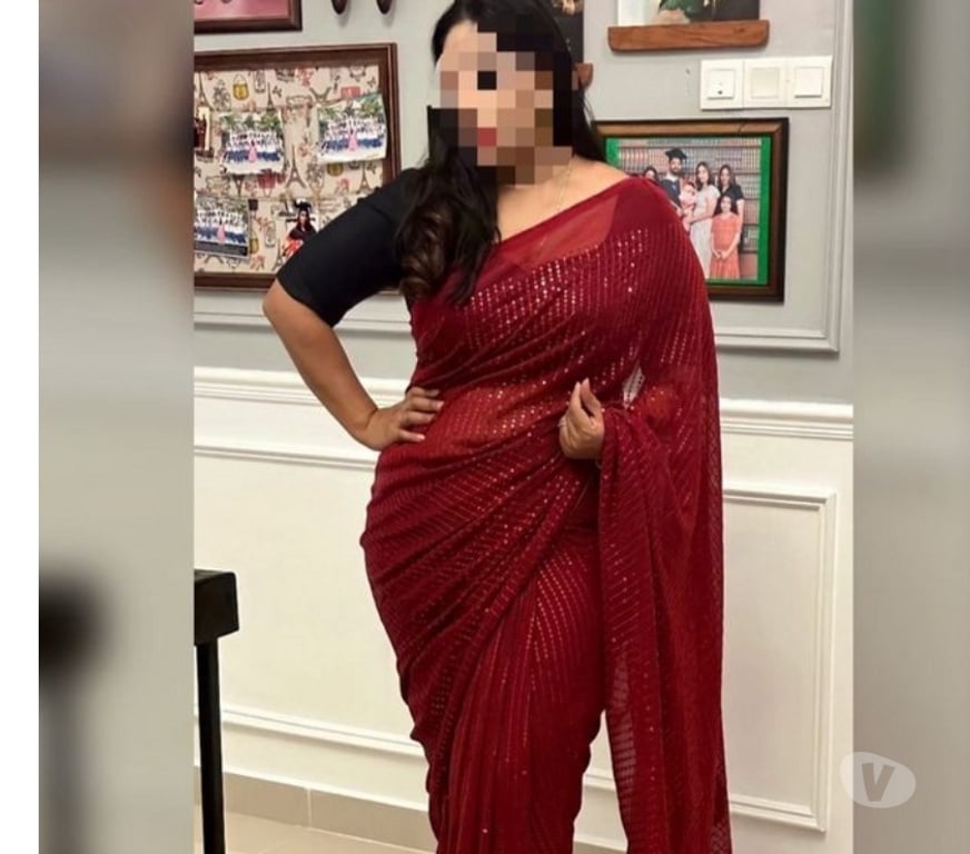 Escorts West Midlands Coventry - Photos for Meenu Tamil Nadu Indian Girl new in Coventry