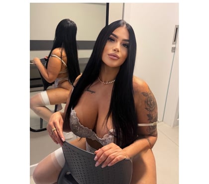 Escorts Cambridge City Centre Cambridge - Photos for Daphne 🇧🇷 100% Real Brazilian party girl, big ass🔥