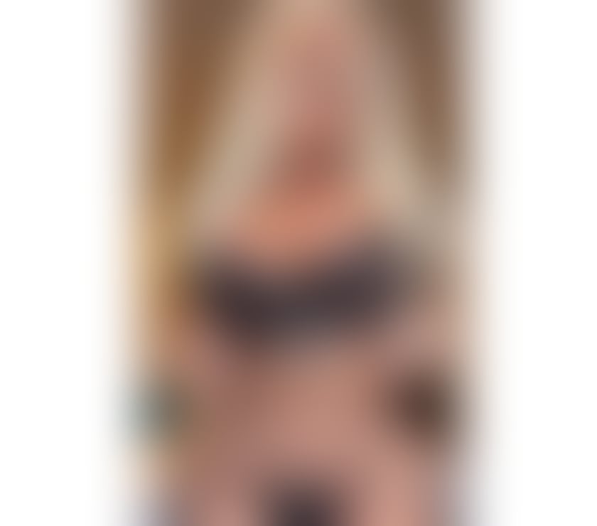 Escorts Gloucestershire Gloucester - Photos for ENGLISH 🏴󠁧󠁢󠁥󠁮󠁧󠁿 BOMBSHELL PORSCHE