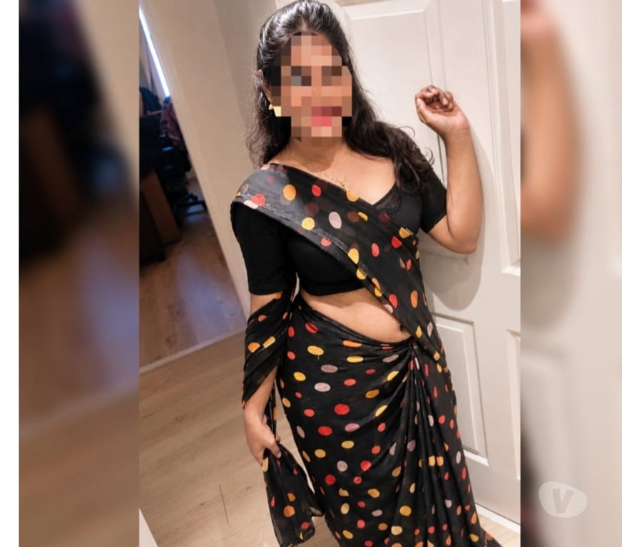 Escorts West London Hillingdon - Photos for Arasi Tamil Nadu Indian Girl new in Hayes