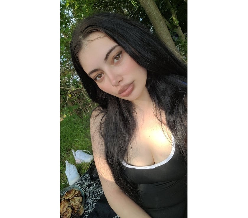 Duo Escorts Northampton West Northamptonshire - Photos for Antonia new in city